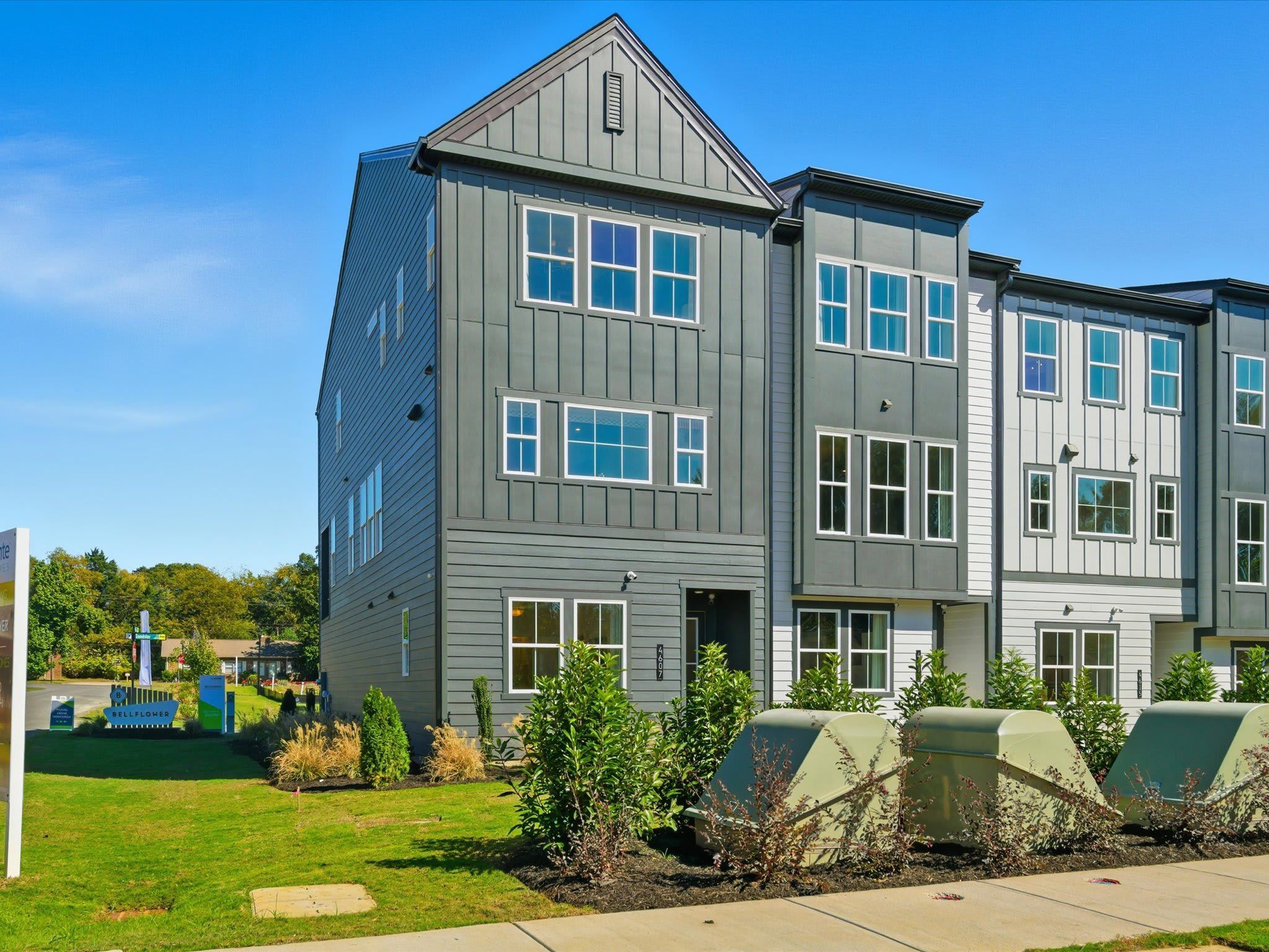 Paloma - Bellflower: Charlotte, North Carolina - Tri Pointe Homes