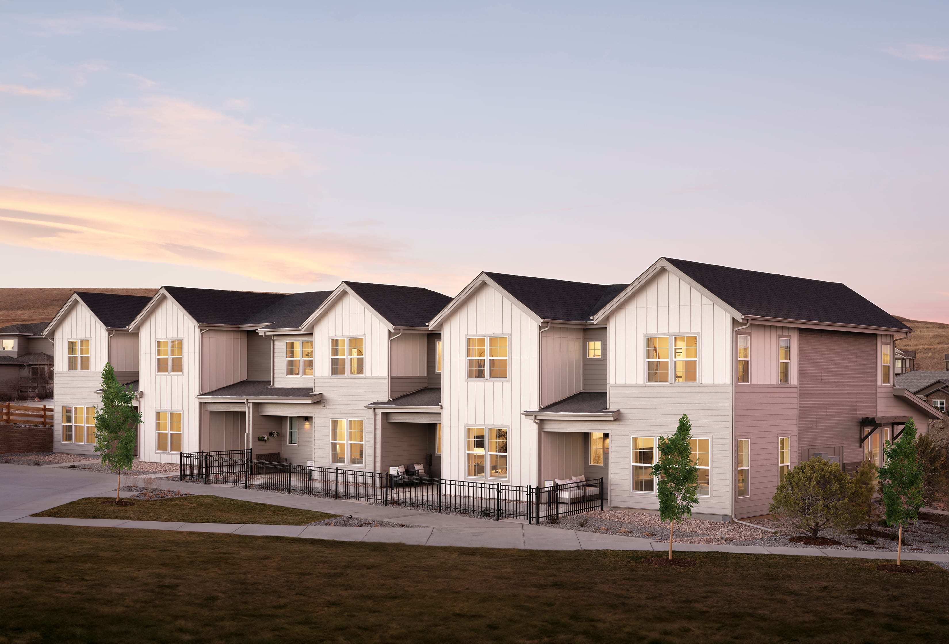 Candelas Townhomes por Tri Pointe Homes en Denver Colorado