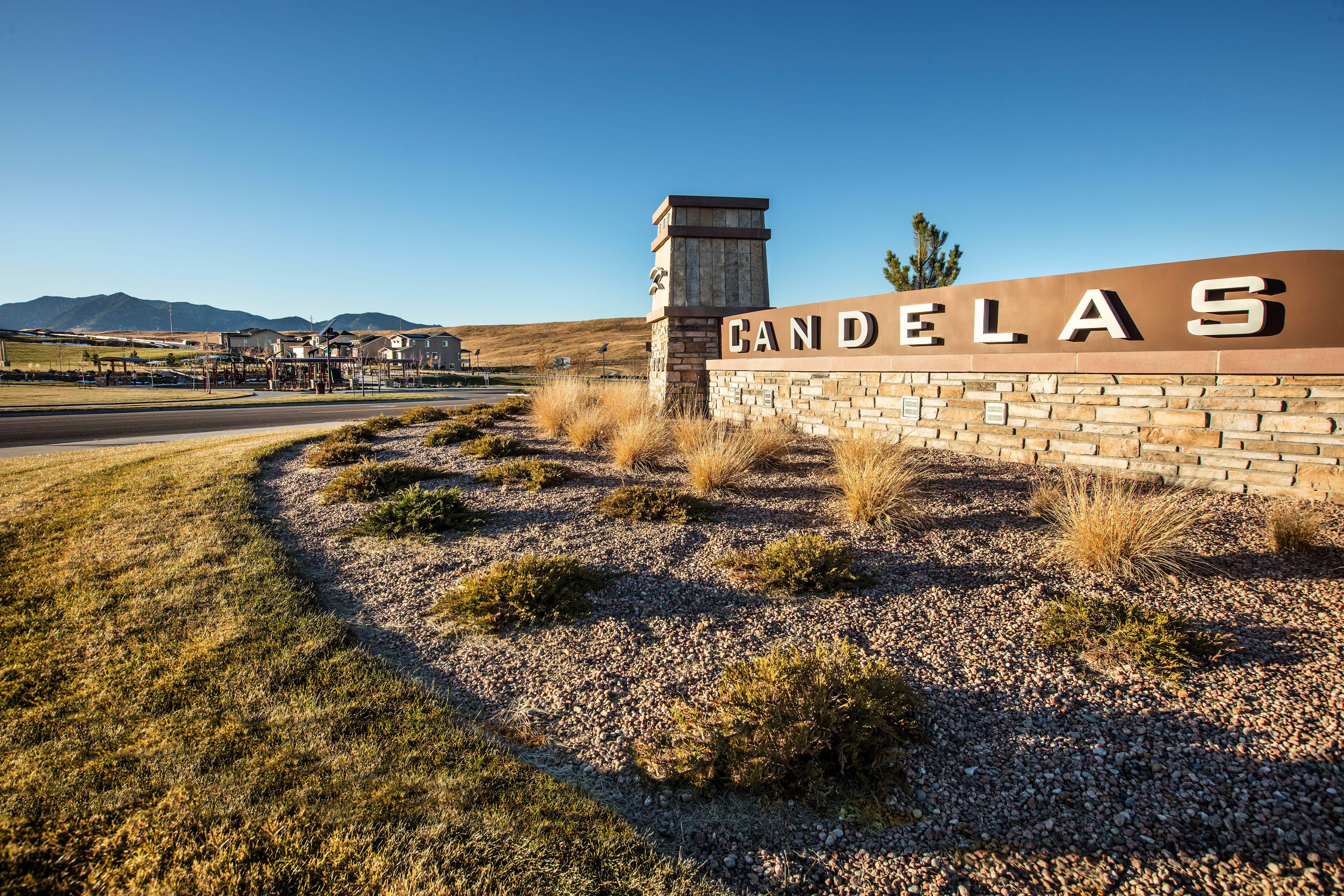 casa en Candelas Townhomes por Tri Pointe Homes