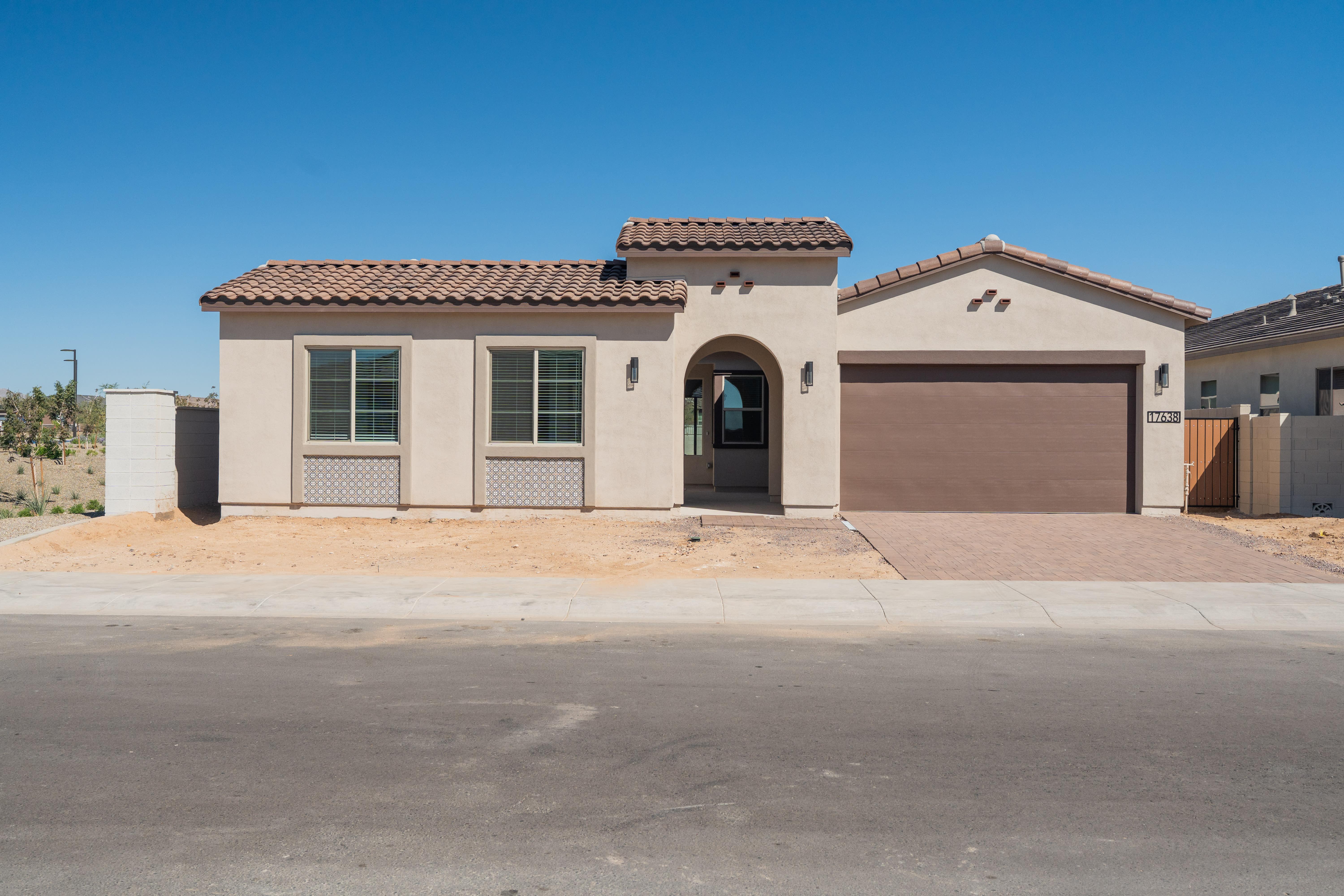 Parker Plan 5031 - Camerano at Abel Ranch: Goodyear, Arizona - Tri Pointe Homes