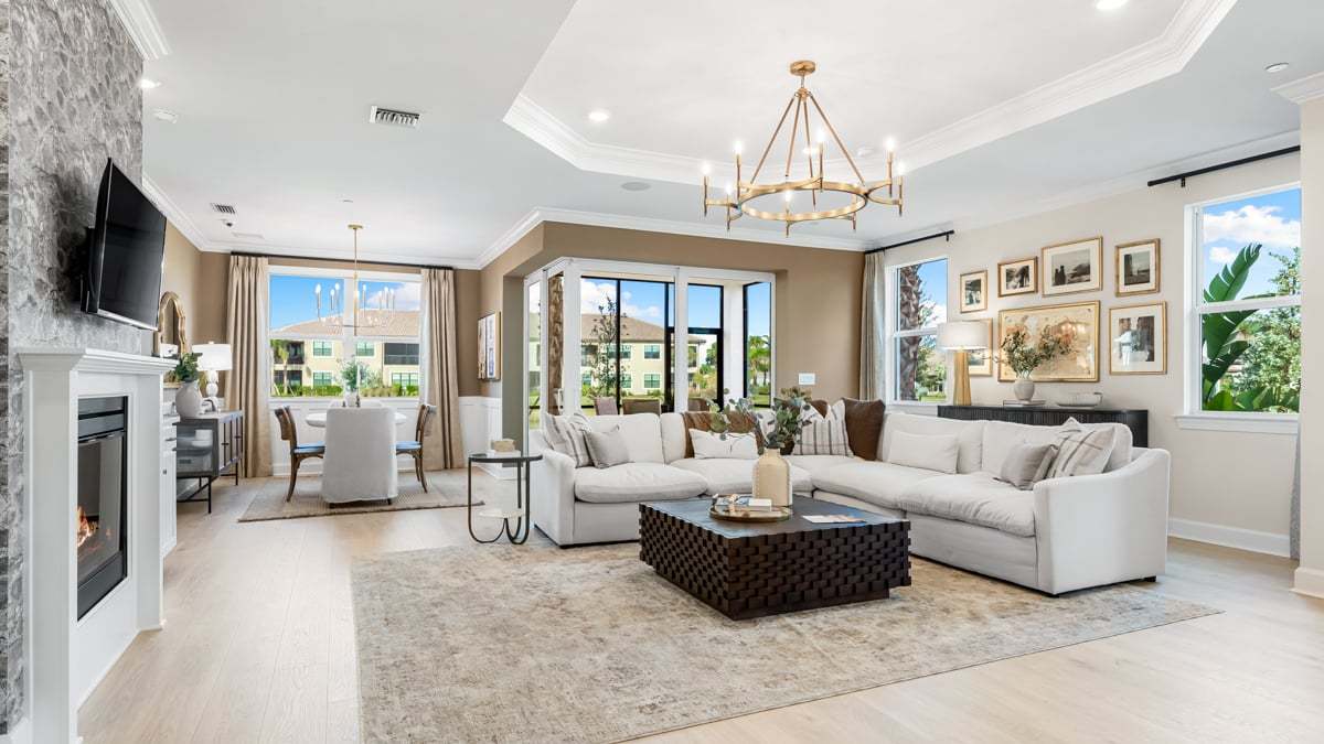 Esplanade by the Islands Coach Homes por Taylor Morrison en Naples Florida