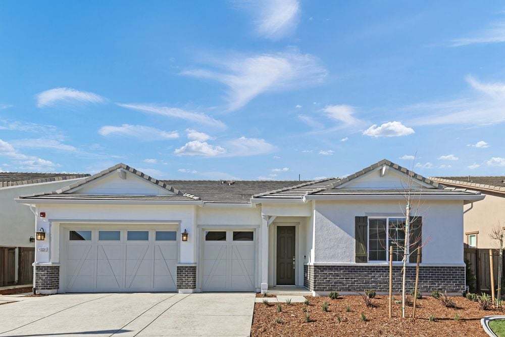 Esplanade at Madeira Ranch por Taylor Morrison en Sacramento California