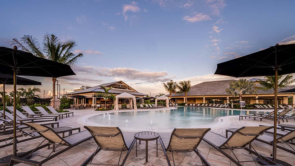 Esplanade at Kingston por Taylor Morrison en Naples Florida