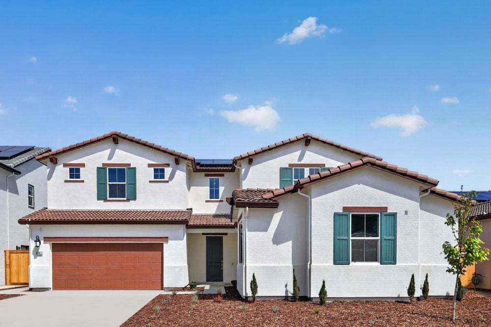 Latitude at Wildhawk South - Sacramento, CA