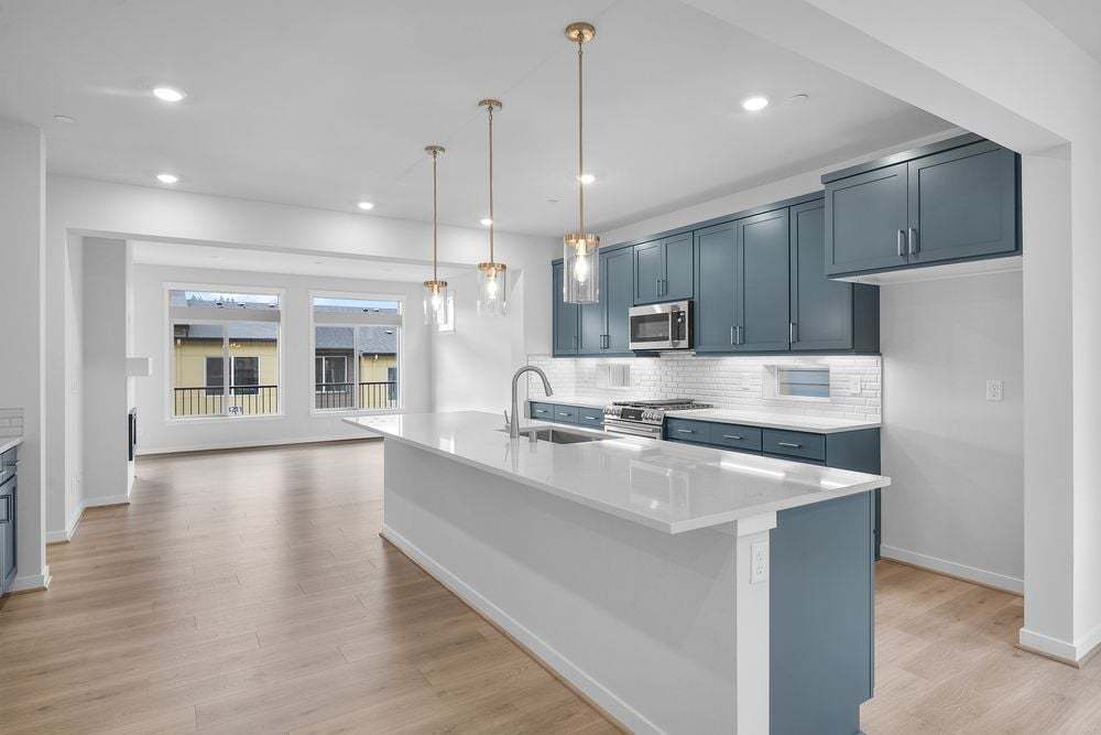 E22A - Senderos: Kirkland, Washington - Taylor Morrison