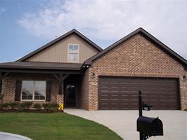 Village of Providence por The Builders Group en Huntsville Alabama