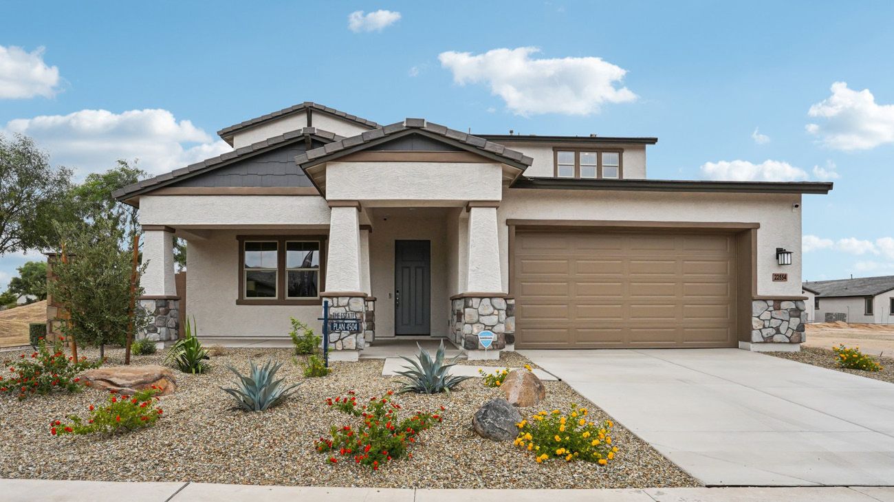 casa en The Estates at Frontera por Risewell Homes