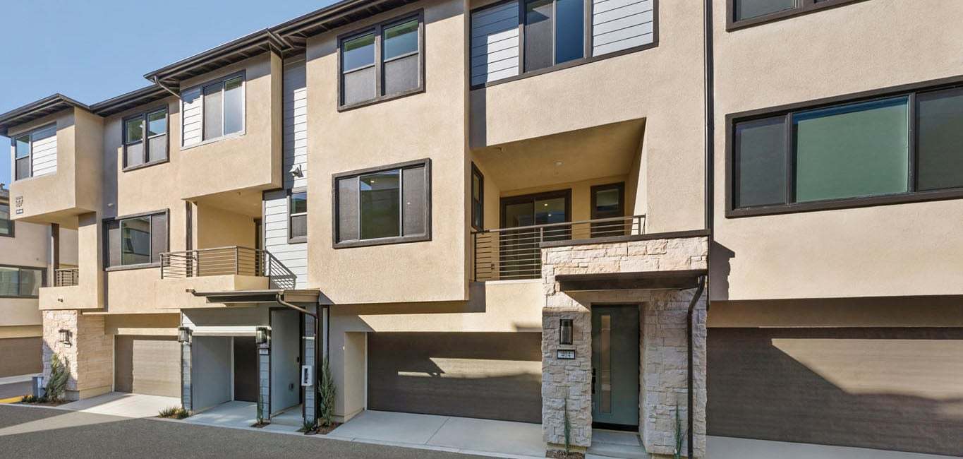 Mason por Risewell Homes en Orange County California