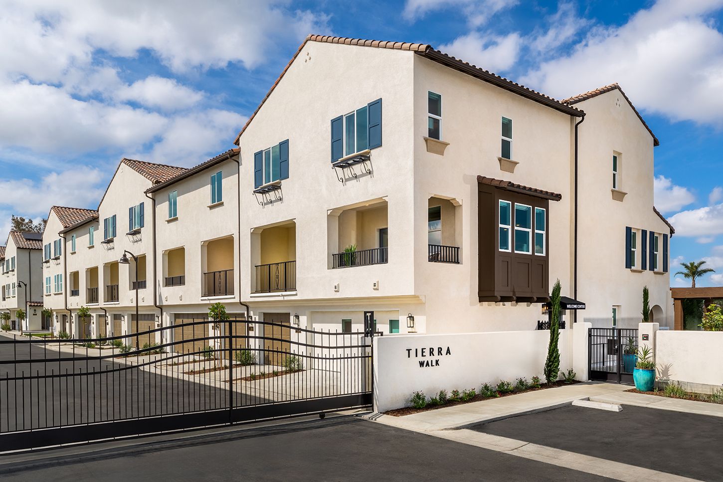Tierra Walk - Cypress, CA