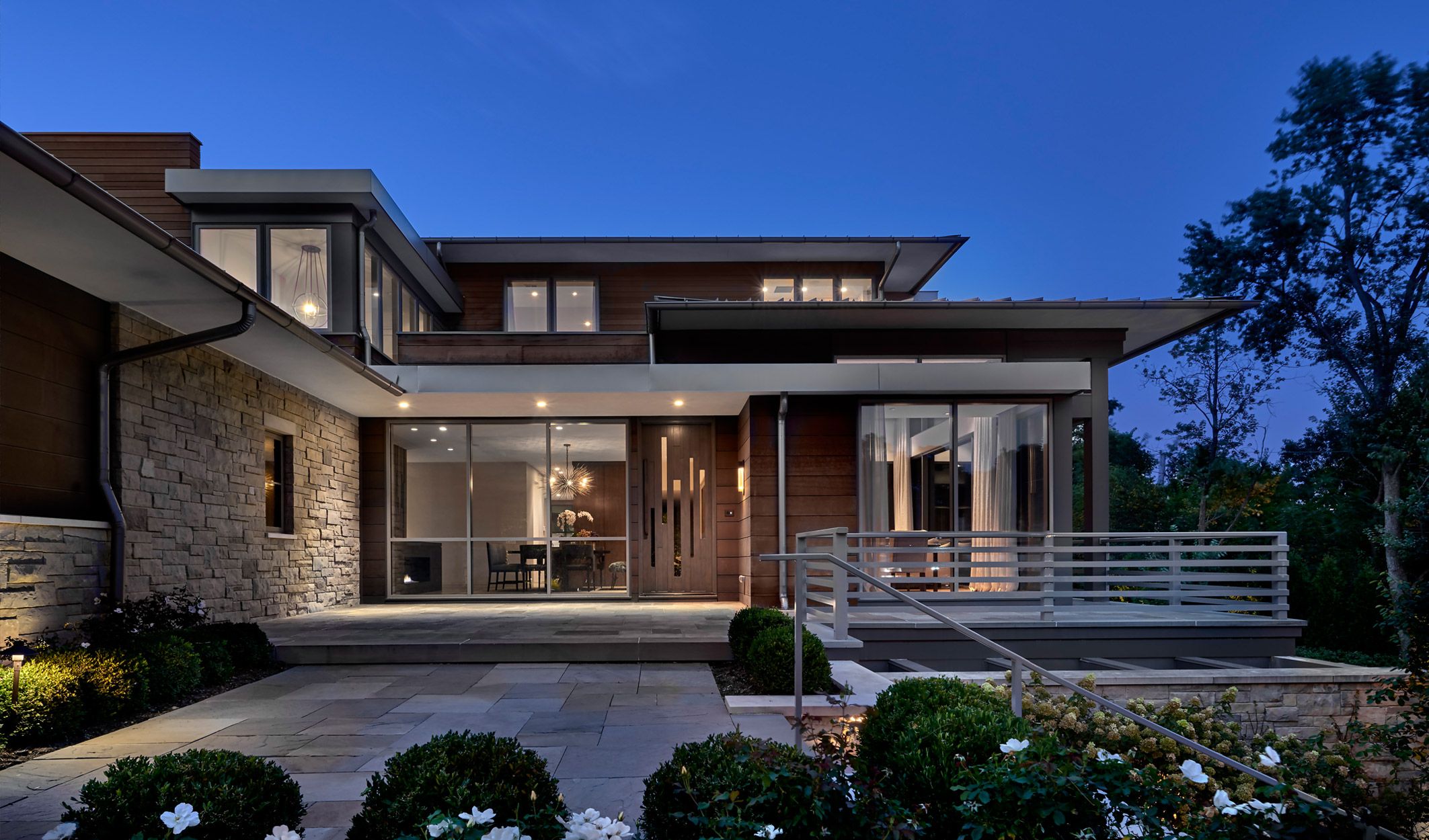 Tiburon Homes por Tiburon Homes en Chicago Illinois