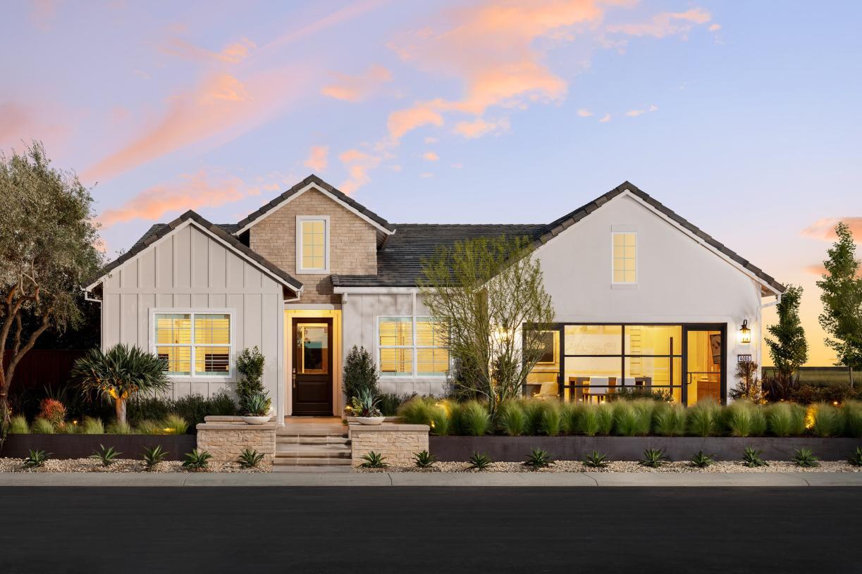 4005 Boulder Creek Way. Folsom, CA 95630