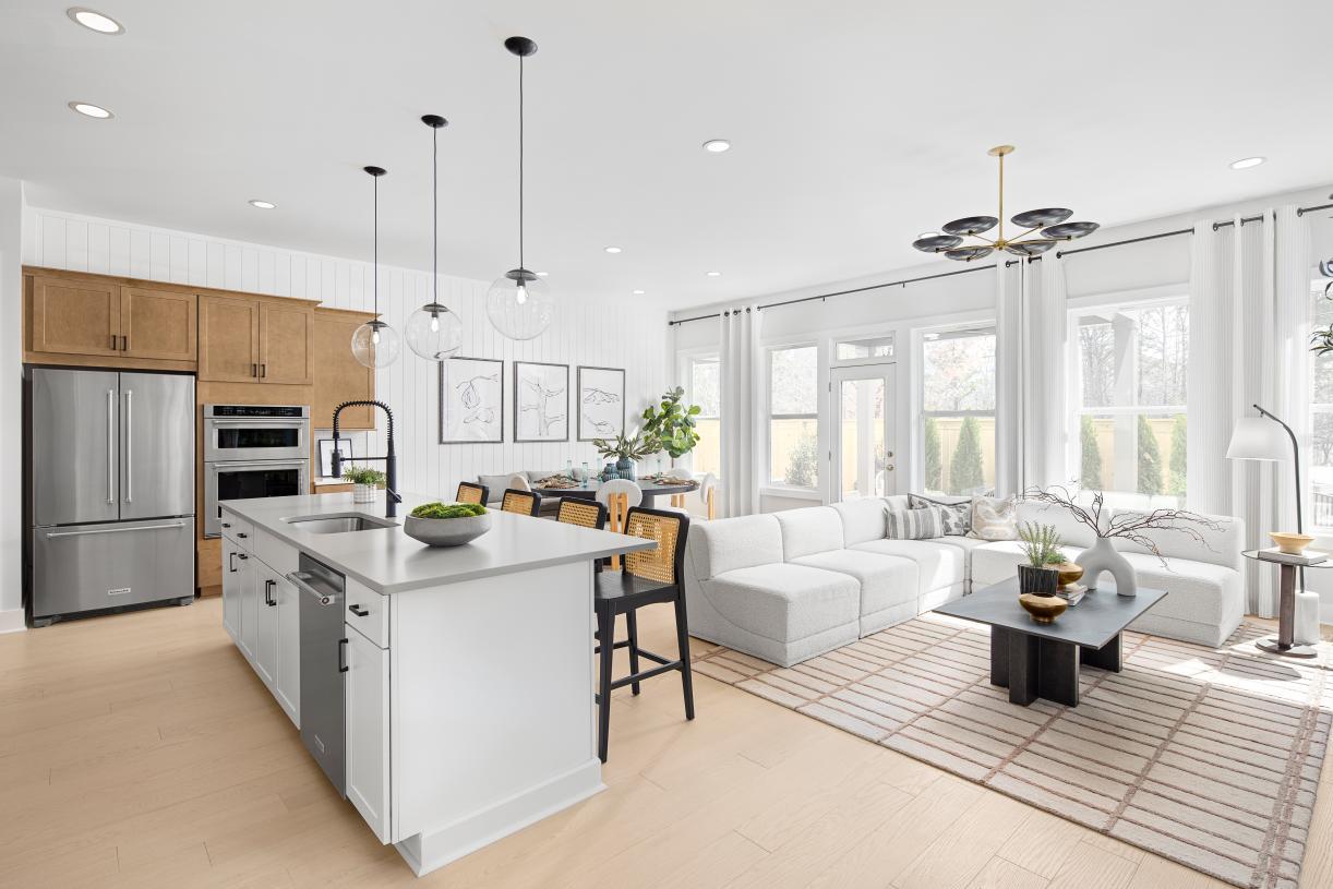 Toll Brothers at East Cobb Walk - Sapphire Collection por Toll Brothers en Atlanta Georgia