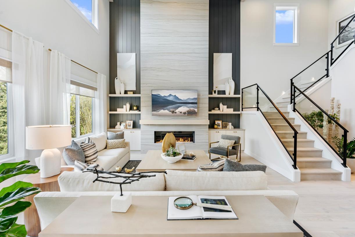 casa en Bluffs at Granite Highlands por Toll Brothers