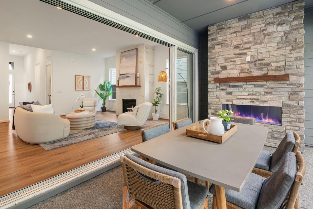 Sirius Contemporary - Regency at Ten Trails - Nova Collection: Black Diamond, Washington - Toll Brothers