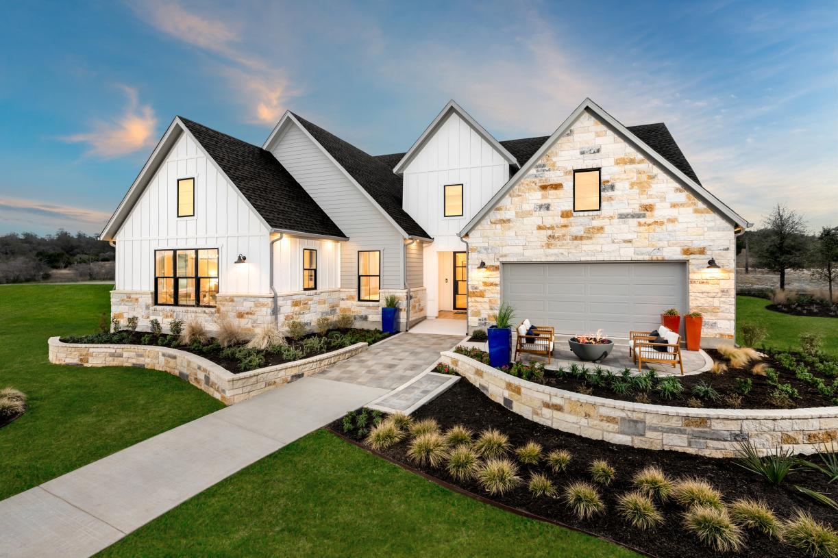 Regency at Santa Rita Ranch - Orchard Collection por Toll Brothers en Austin Texas
