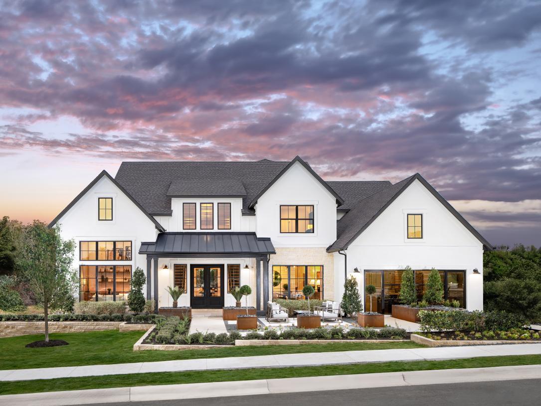 Travisso - Florence Collection por Toll Brothers en Austin Texas
