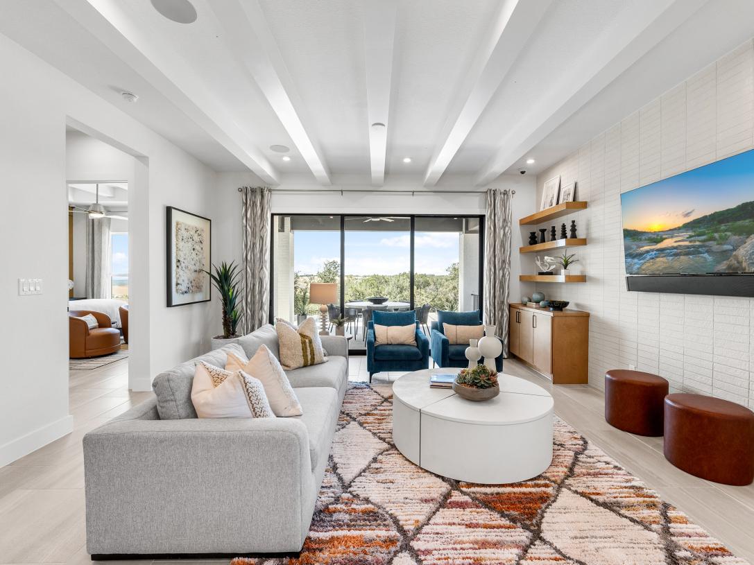 casa en Lakeside at Tessera - Bluewood Collection por Toll Brothers