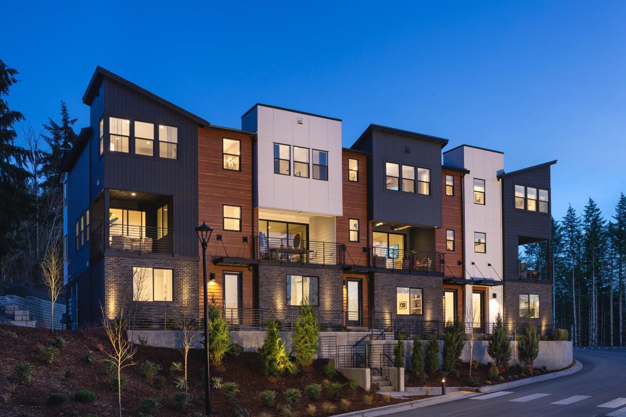 casa en Cross Kirkland Towns por Toll Brothers
