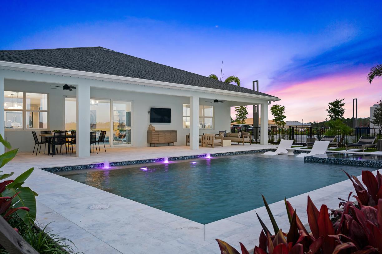 Toll Brothers at Willow - Pine Collection por Toll Brothers en Punta Gorda Florida