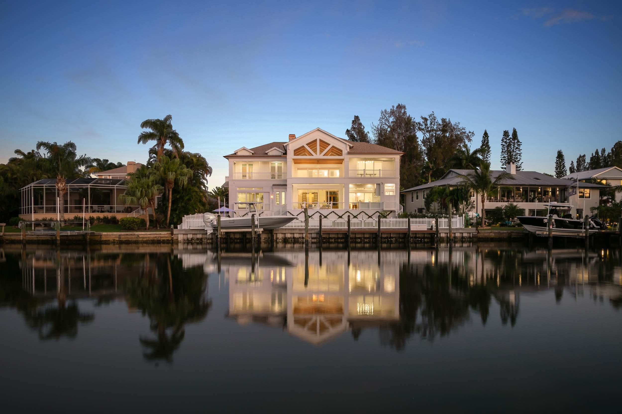 Trinity Construction & Design por Trinity Construction & Design en Sarasota-Bradenton Florida
