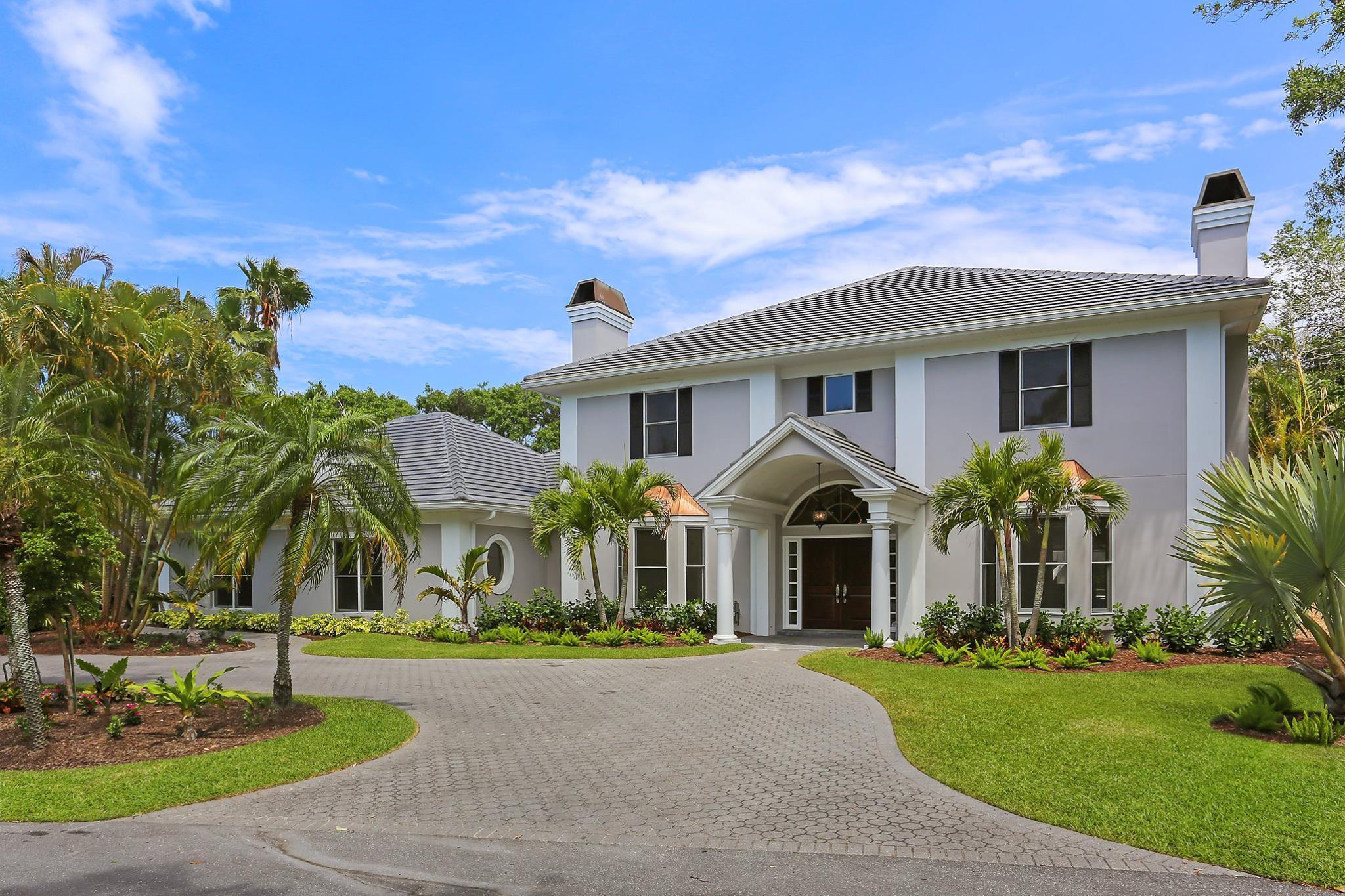 casa en Trinity Construction & Design por Trinity Construction & Design