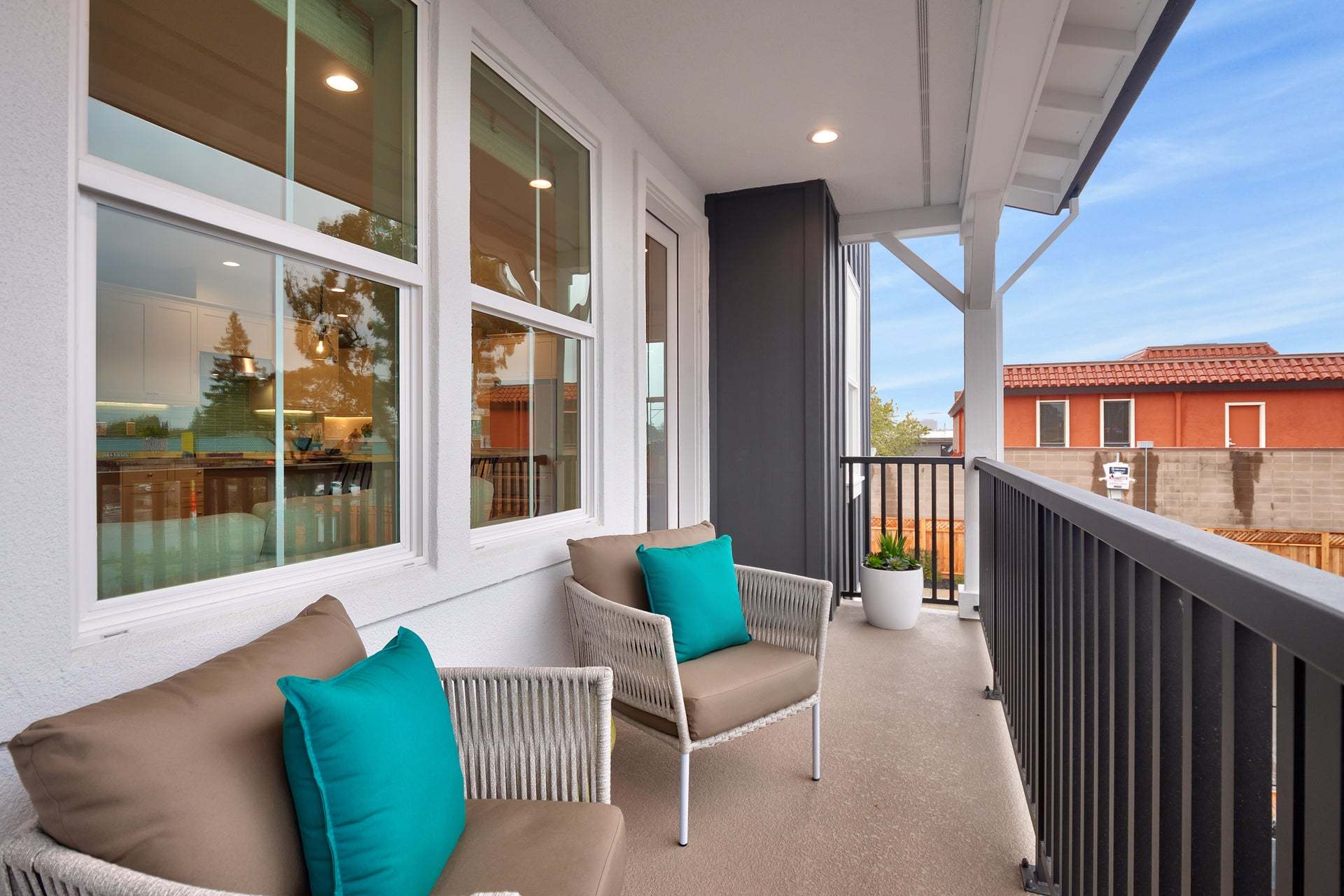 Deerwood Heights in San Ramon by Trumark Homes I Deck