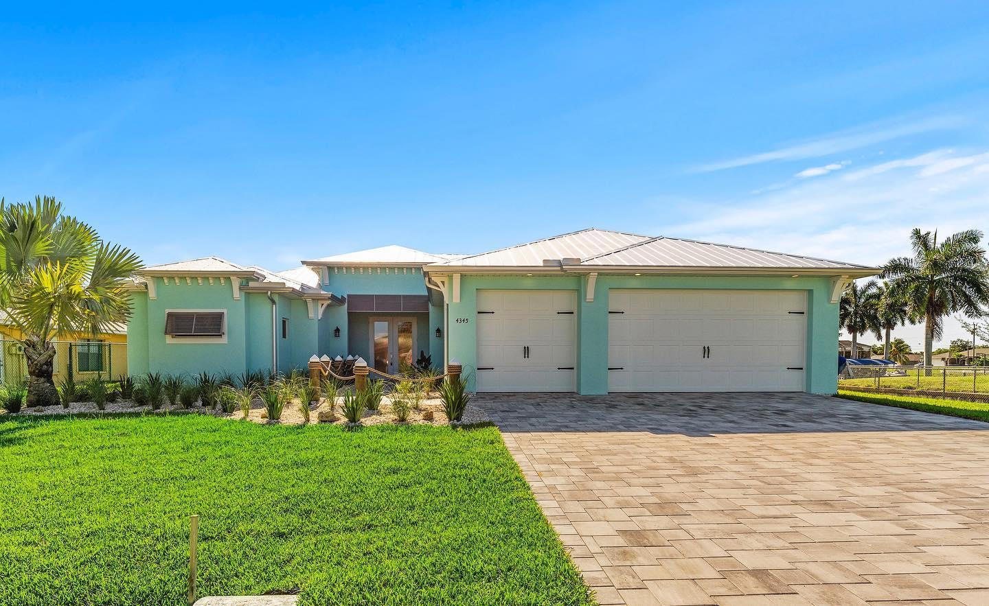 Tundra Homes por Tundra Homes en Fort Myers Florida