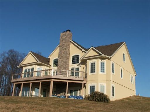 casa en Tyler E. Ness Custom Homes and Remodeling por Tyler E. Ness Custom Homes and Remodeling