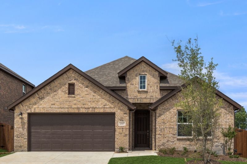 310 Hope Orchards Drive. Lavon, TX 75166