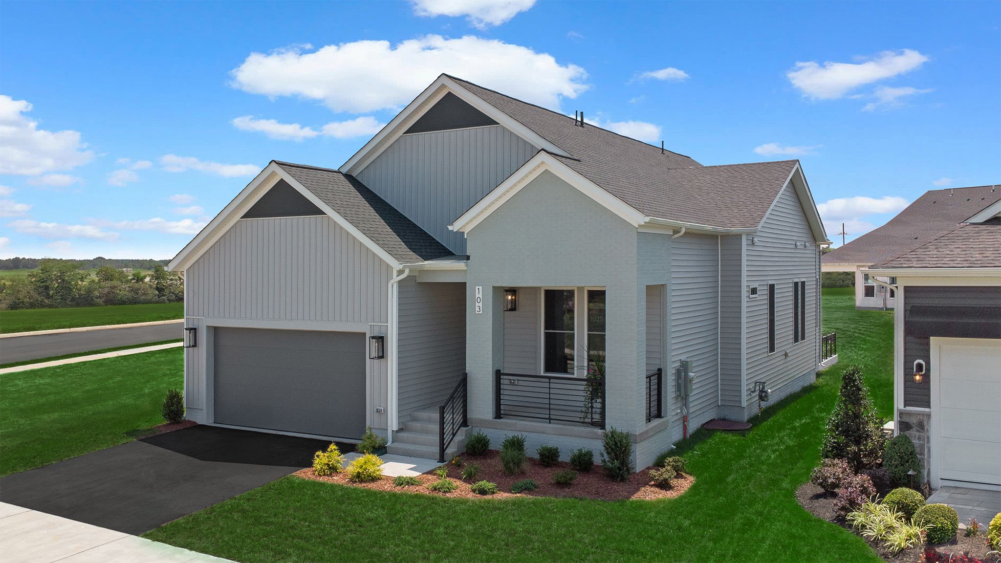 Hiatt Pointe Community Image