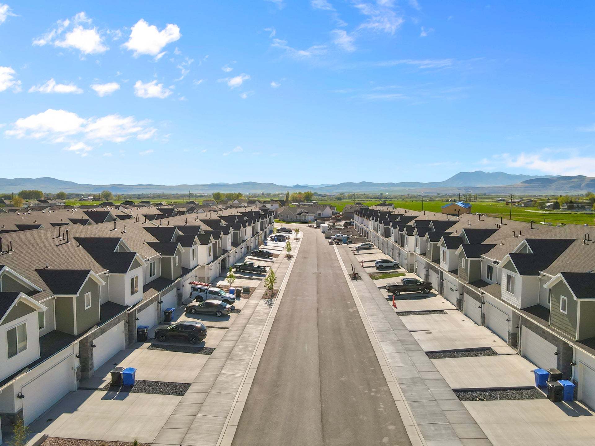 casa en The Village at Fox Meadows - Smithfield (Townhomes) por Visionary Homes