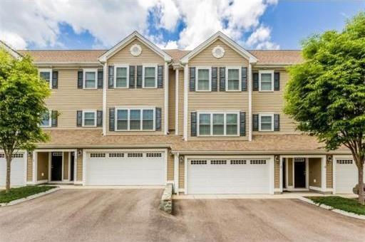 casa en Commons At Ides Hill por W.B. Construction & Development