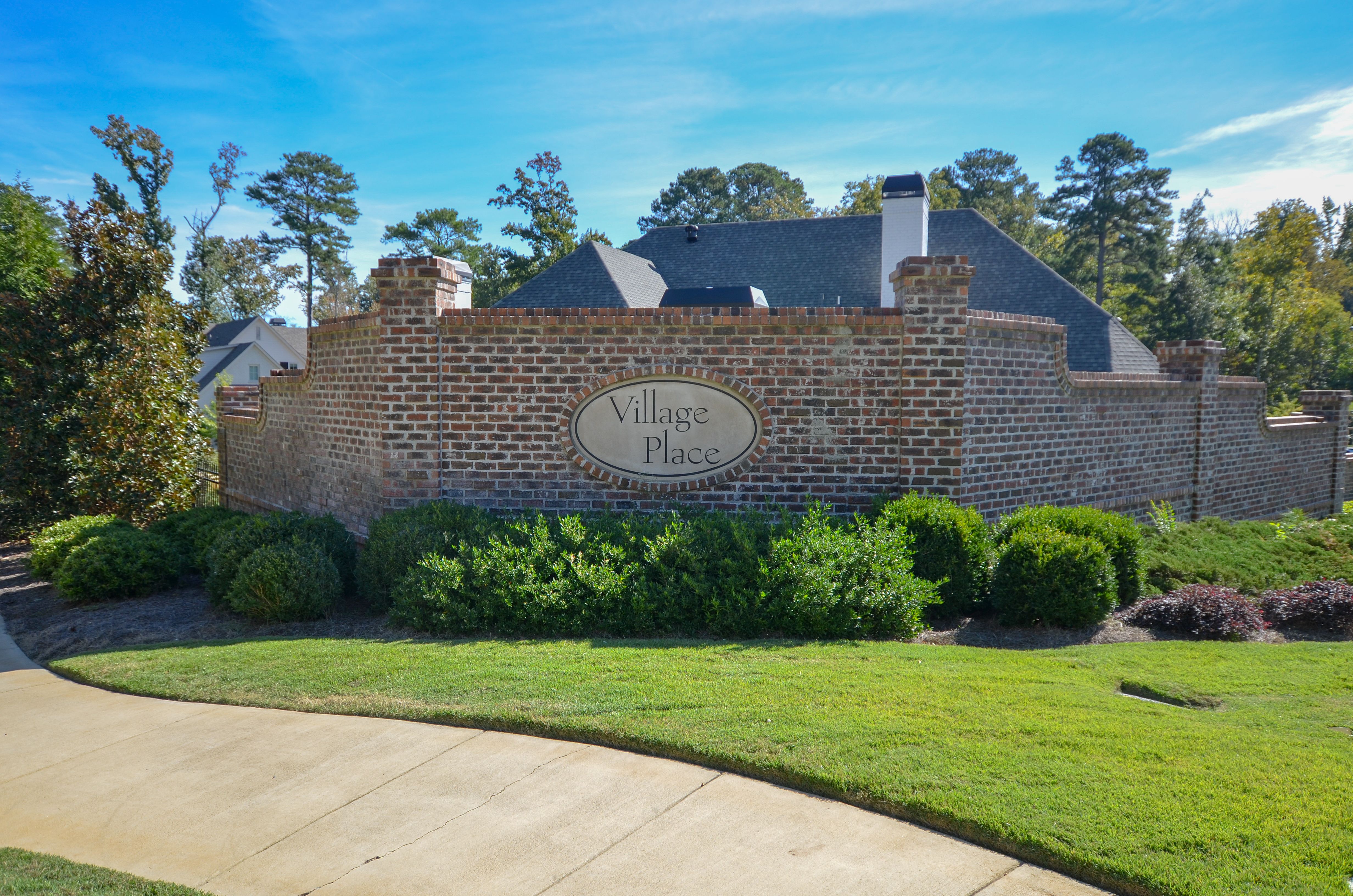 Village Place por Wedgworth Construction Co Inc en Birmingham Alabama