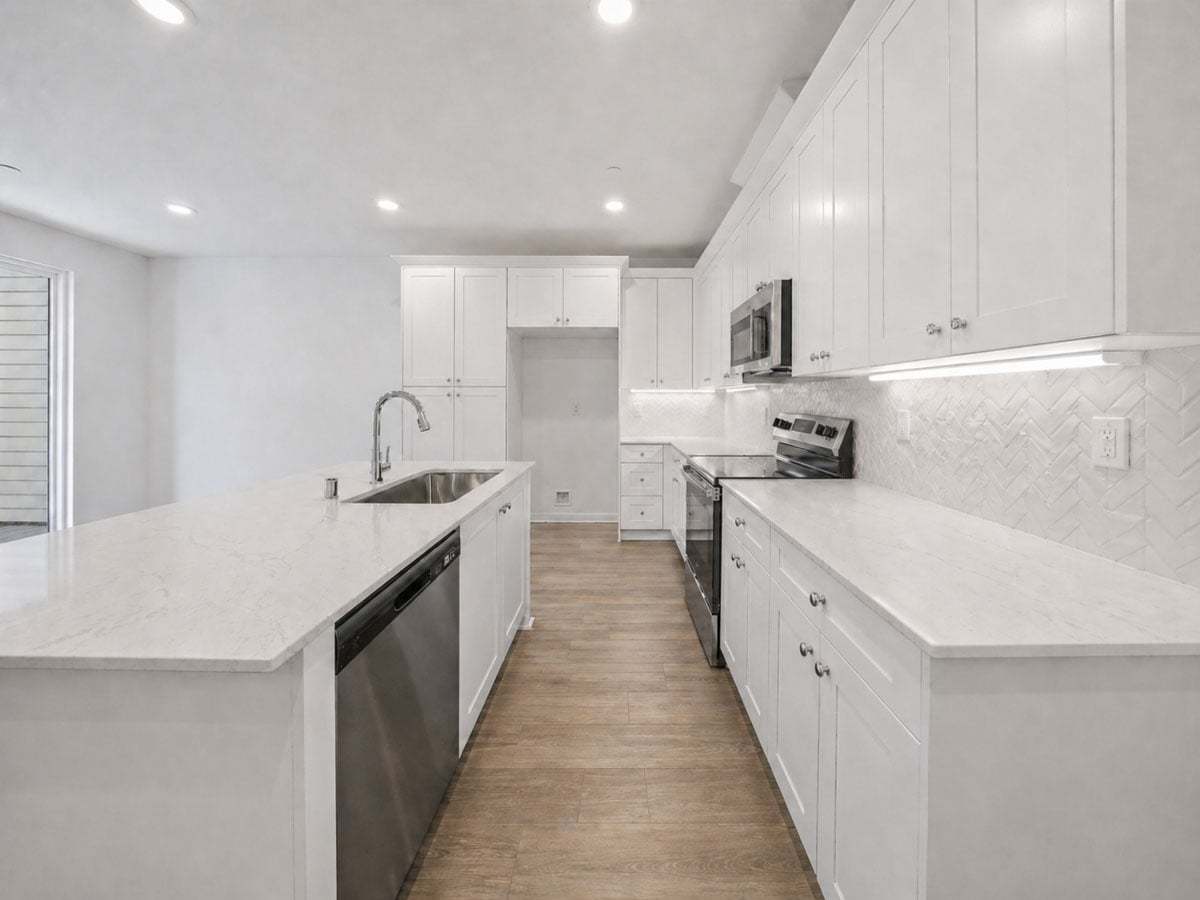 9425 N Sepulveda BlvdUnit 4 (Plan One)