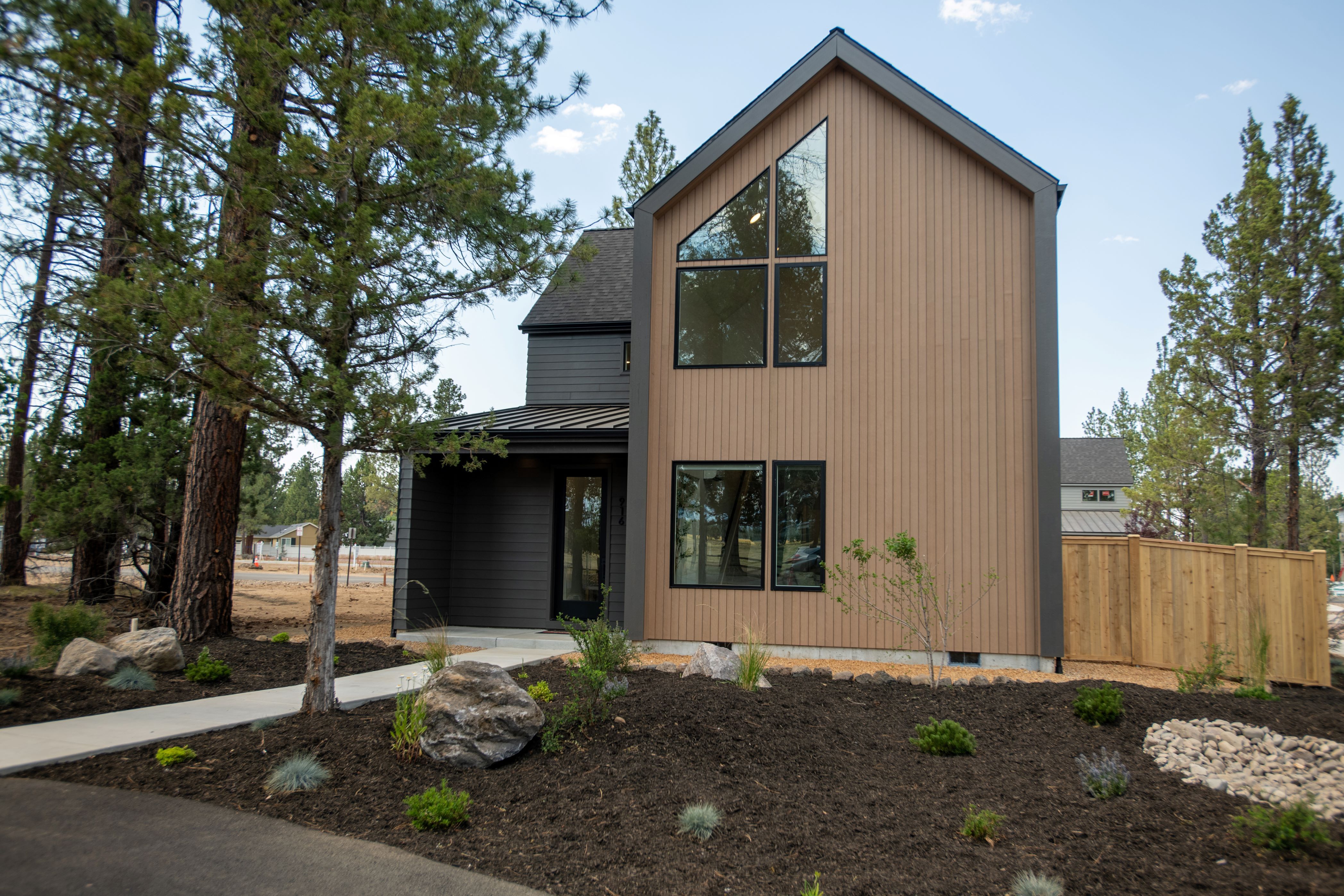 The Steelhead - Sunset Meadows: Sisters, Oregon - Woodhill Homes