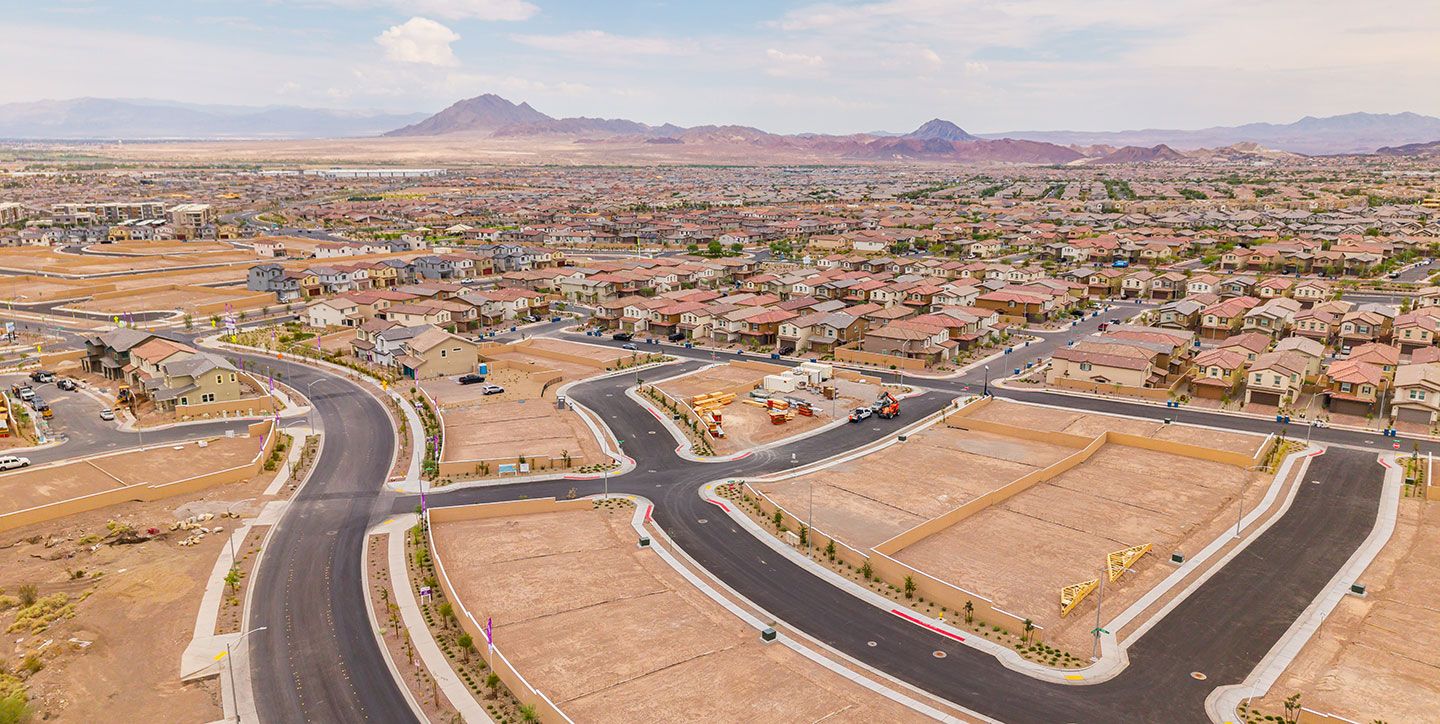casa en Acacia at Cadence por Woodside Homes