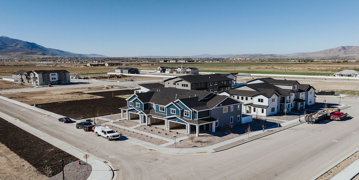casa en Enclave at Harmony Place por Woodside Homes