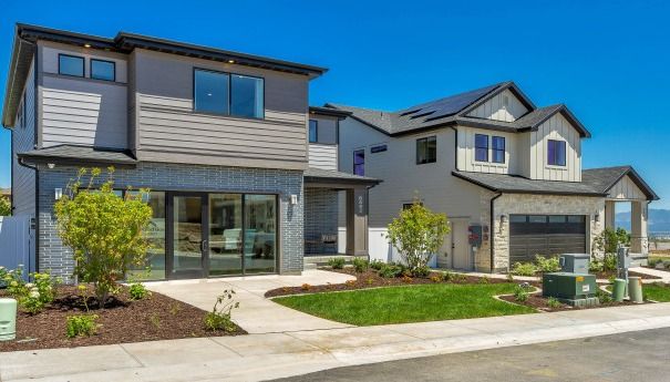 casa en Boulder at Sky Ranch por Woodside Homes