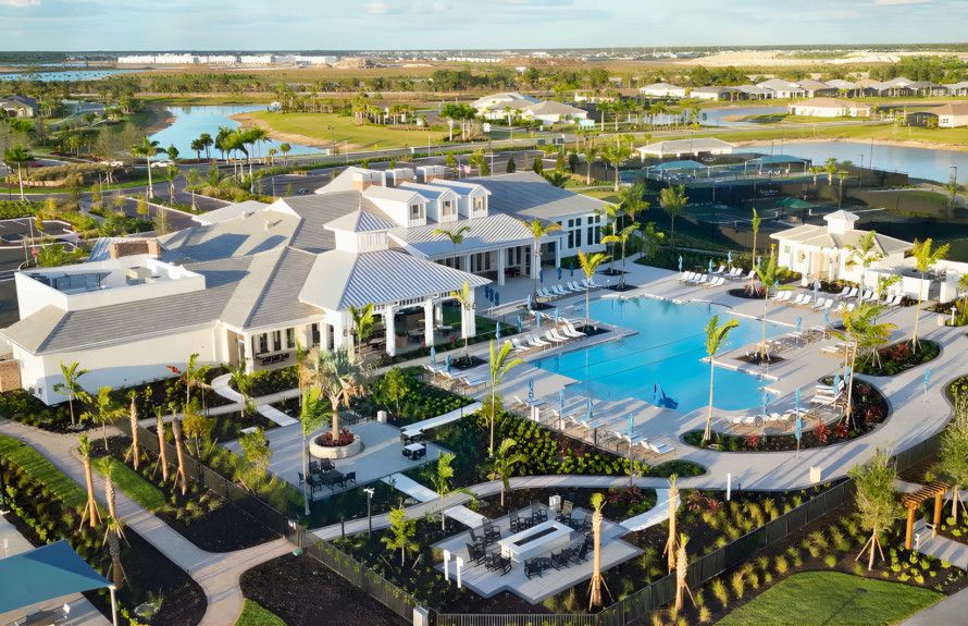 TerraWalk at Babcock Ranch por DiVosta Homes en Fort Myers Florida
