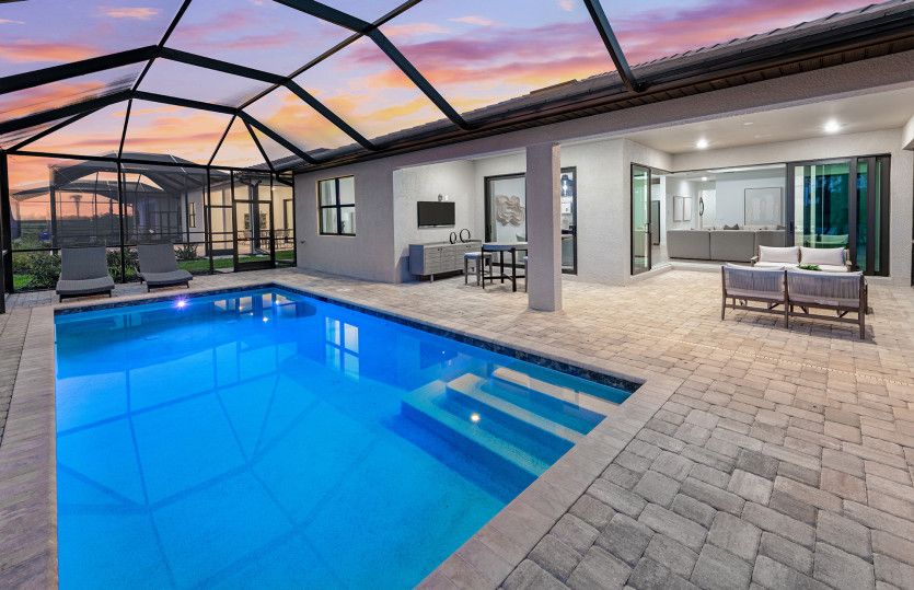 Screened-in pool