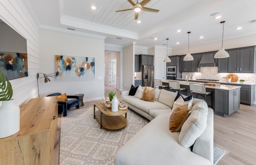 Gathering room, perfect for entertaining guests