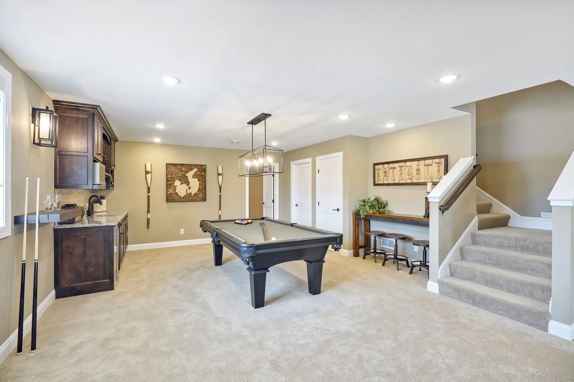 Pike Lake Landing/Villa,55372