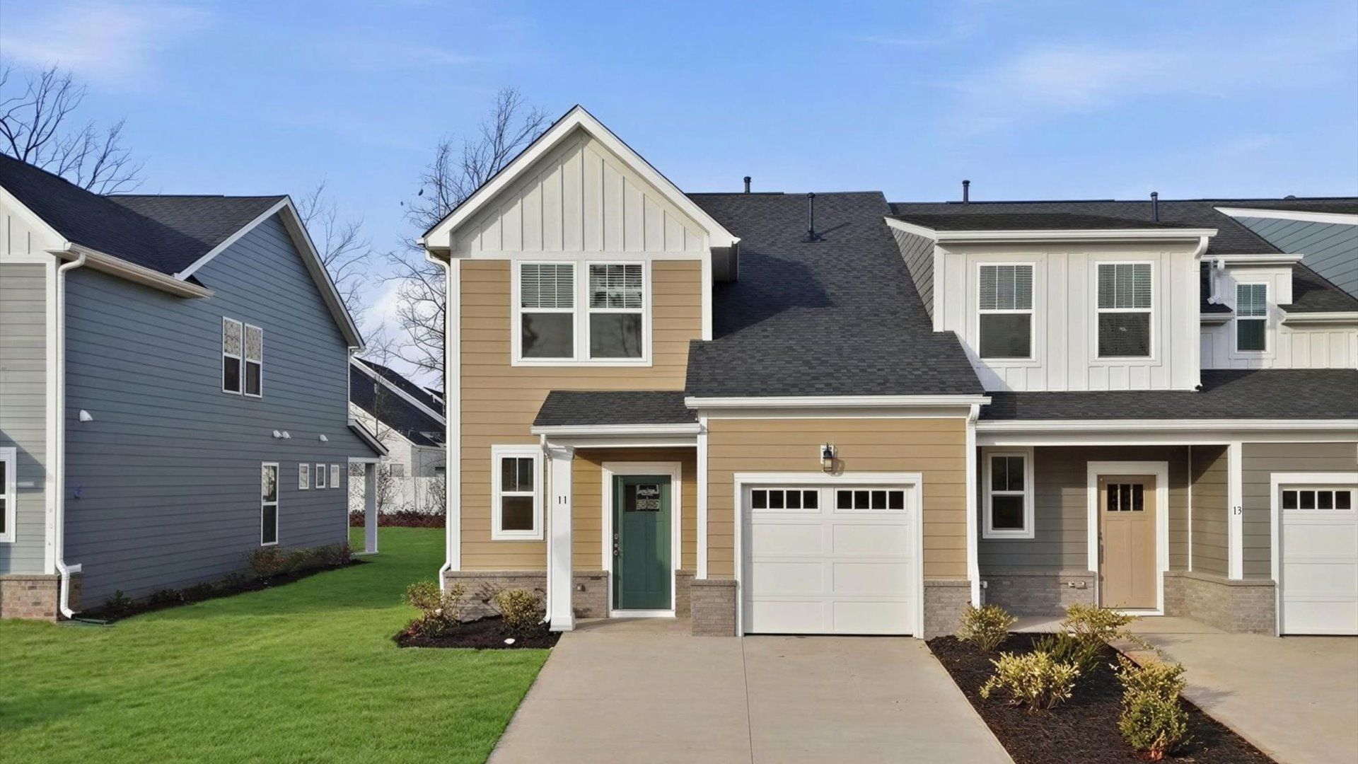 Notable curb appeal and elegant interiors in this reputable community near Greenville’s core:Accomplished architecture in a prime location near vibrant Downtown Greenville
