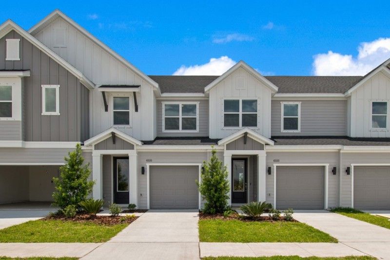 Exterior:Exterior Front