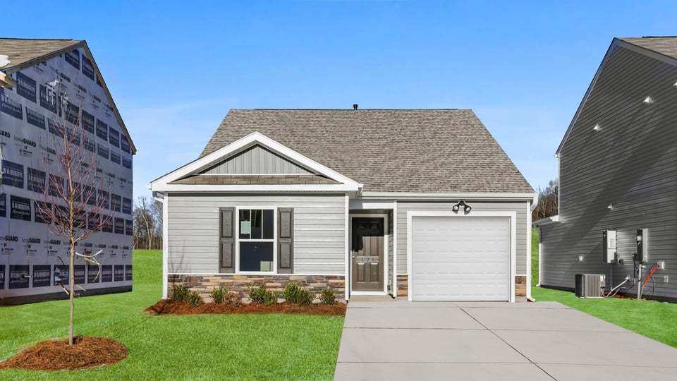 Exterior:Elevation Image 0.
