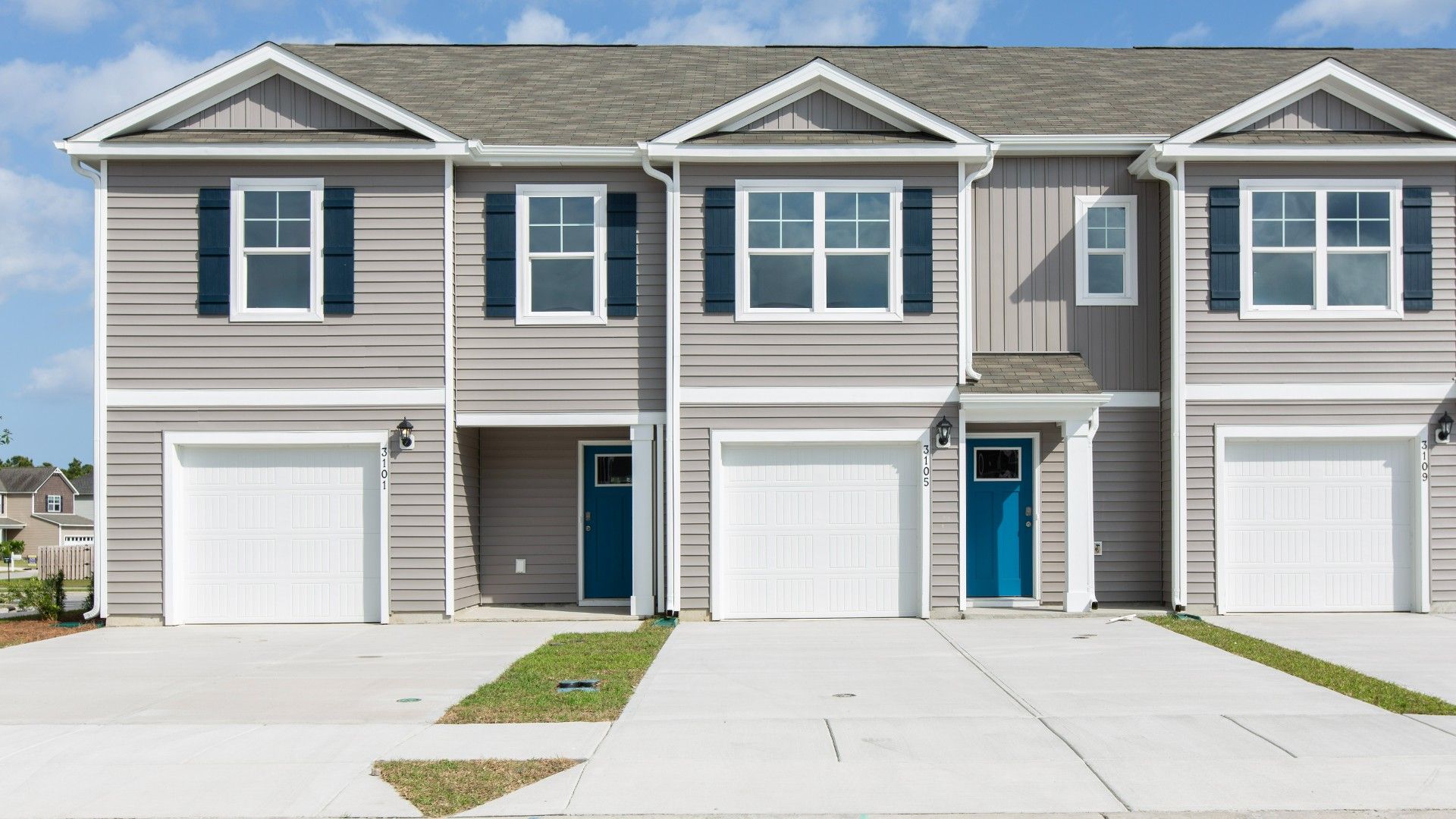 Exterior:Elevation Image 0.