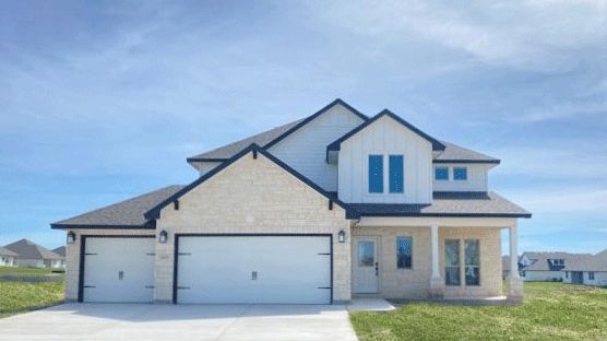 Exterior:Elevation Image 0.
