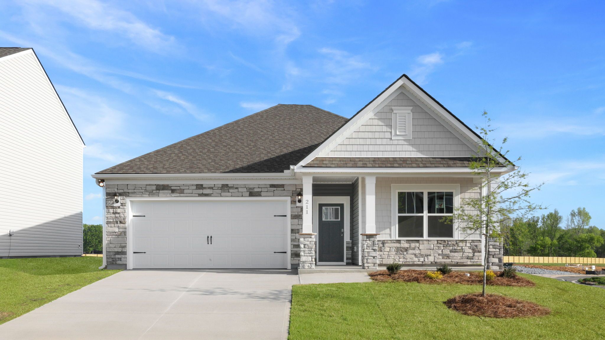 Exterior:Elevation Image 0.