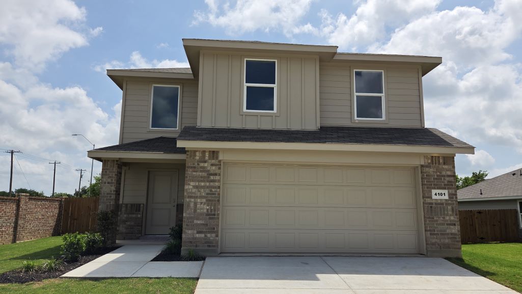 Exterior:Elevation Image 0.