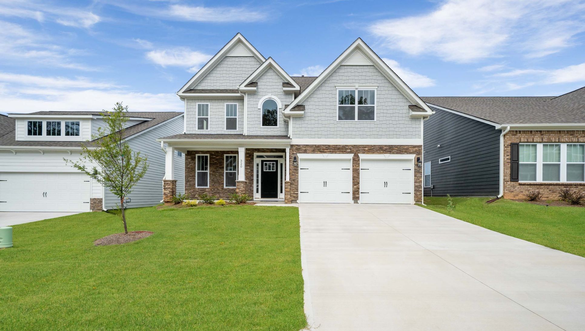 Exterior:Elevation Image 0.
